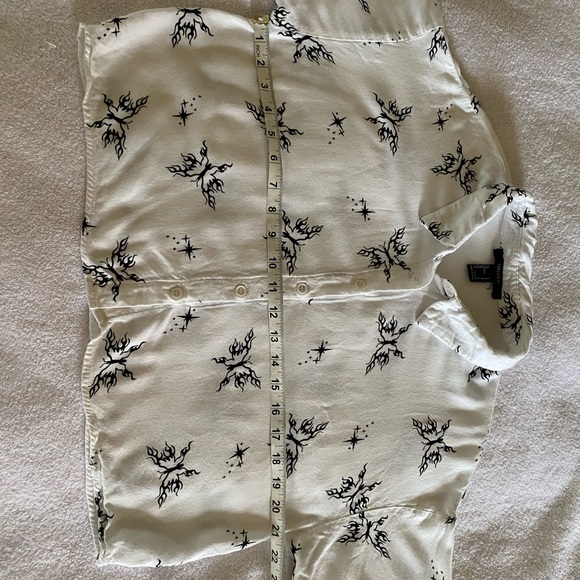 Forever 21 women’s L cropped blouse - Picture 4 of 10
